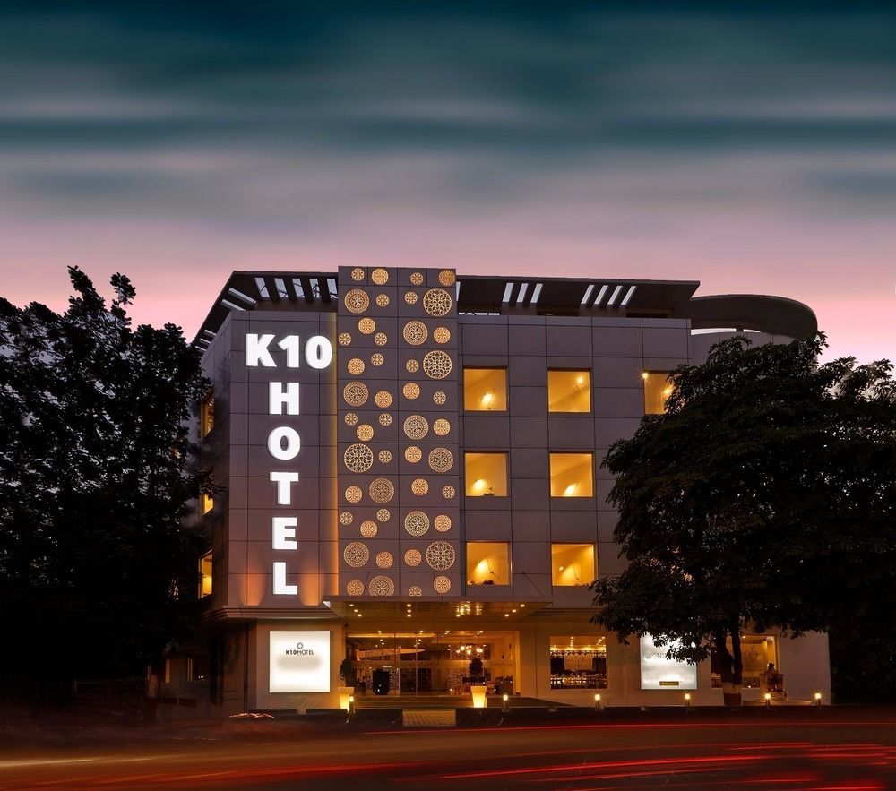 K10 Hotel Vadodara Luaran gambar